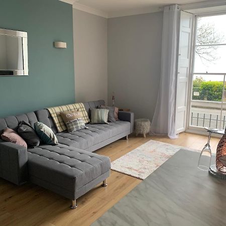 Beautiful Flat With Harbour Views Tenby Luaran gambar