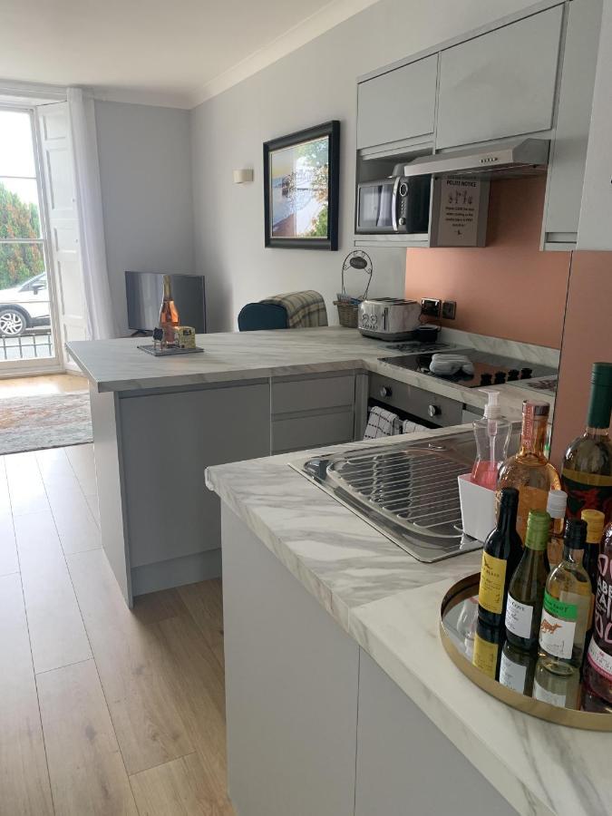 Beautiful Flat With Harbour Views Tenby Luaran gambar